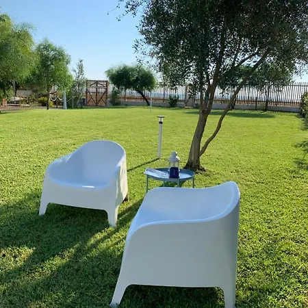 Sulla Tra Catania E Siracusa فيلة *