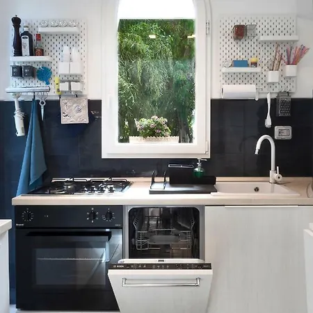 Sulla Tra Catania E Siracusa أغنون باني