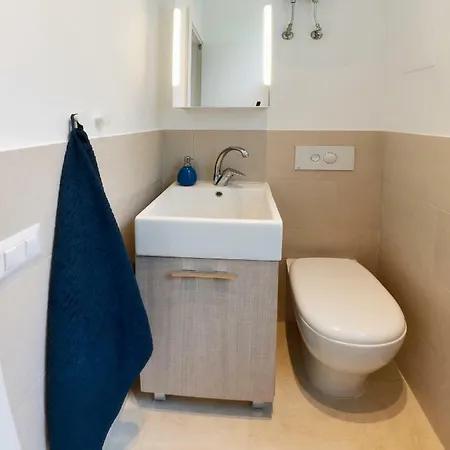 Sulla Tra Catania E Siracusa أغنون باني